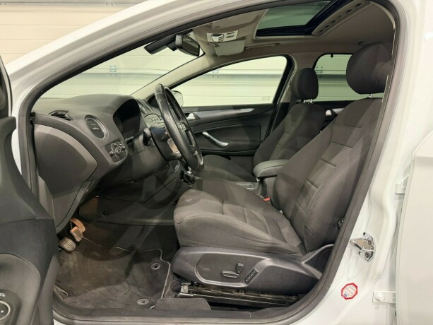 ford-mondeo-diesel-2014-big-7