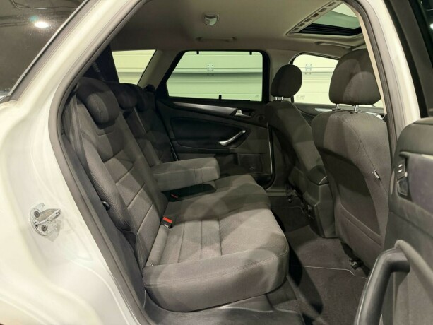 ford-mondeo-diesel-2014-big-10