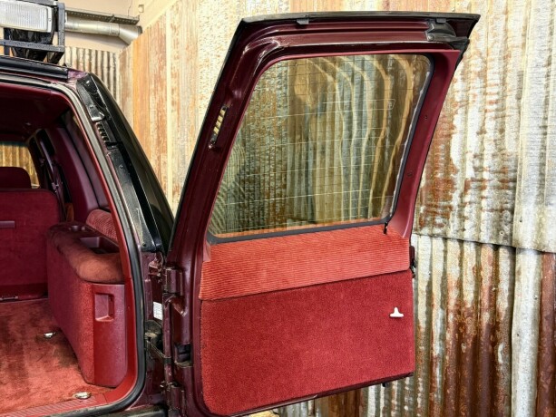 chevrolet-suburban-bensin-1994-big-47