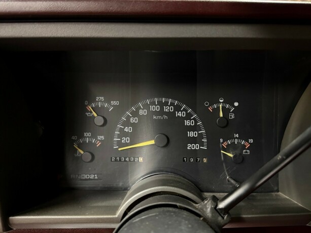 chevrolet-suburban-bensin-1994-big-29