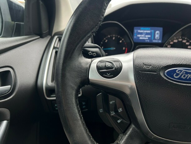 ford-focus-diesel-2011-big-14