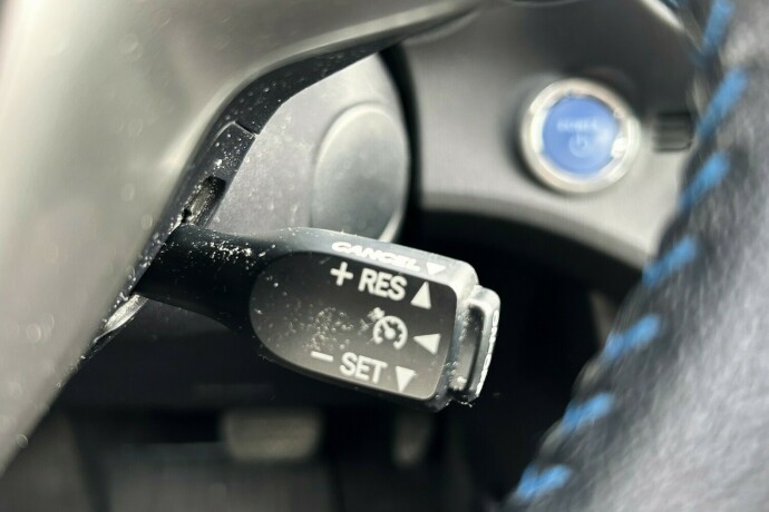 toyota-yaris-bensin-2013-big-14