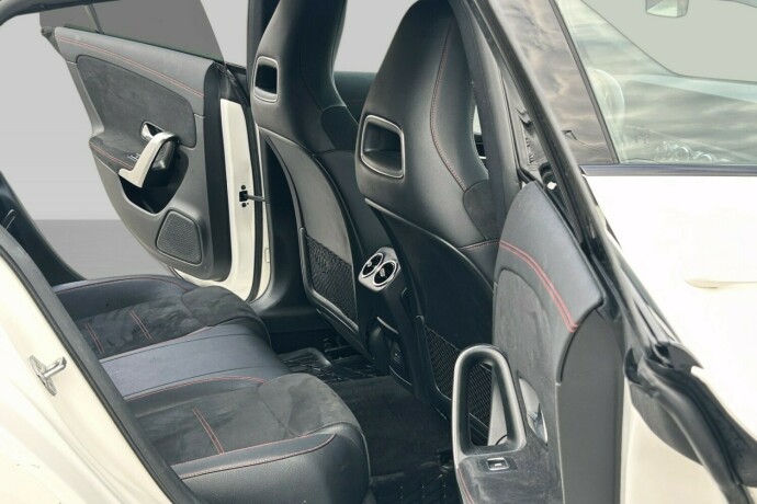 mercedes-benz-cla-elektrisitetbensin-2021-big-17