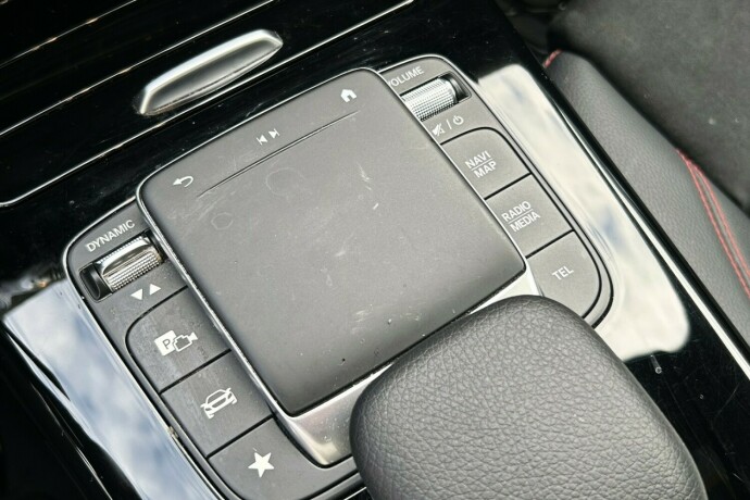 mercedes-benz-cla-elektrisitetbensin-2021-big-12