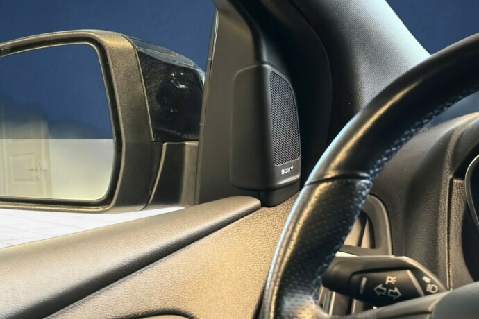 ford-focus-bensin-2017-big-17