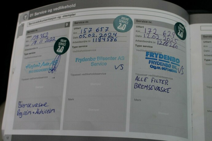 volvo-v40-diesel-2014-big-19