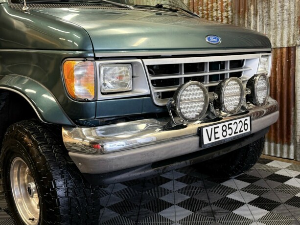 ford-e-350-diesel-1995-big-9