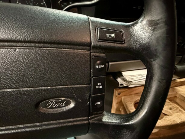 ford-e-350-diesel-1995-big-26