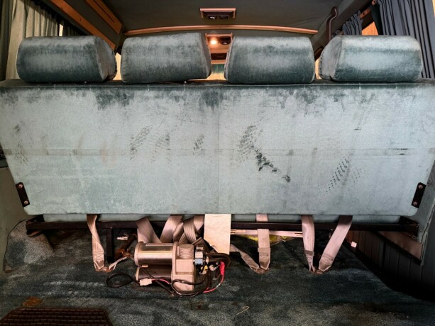 ford-e-350-diesel-1995-big-45