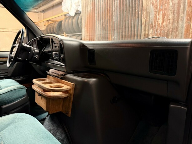 ford-e-350-diesel-1995-big-36