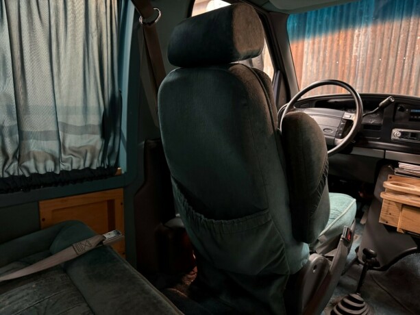 ford-e-350-diesel-1995-big-43