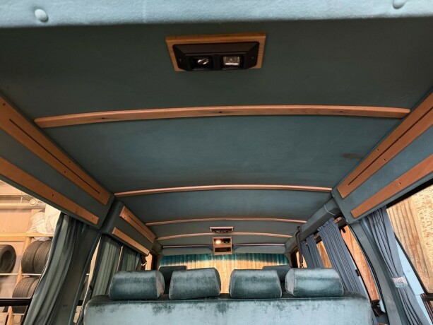 ford-e-350-diesel-1995-big-48