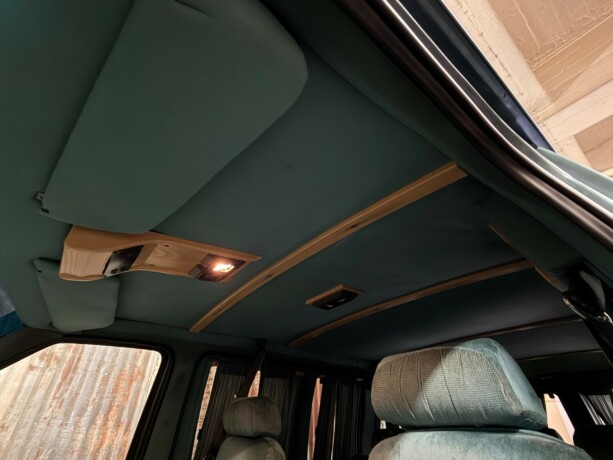 ford-e-350-diesel-1995-big-32