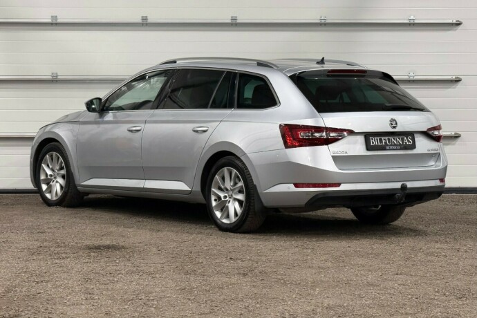 skoda-superb-diesel-2018-big-2