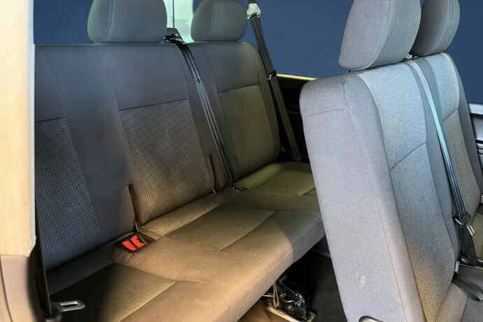 volkswagen-caravelle-diesel-2018-big-14