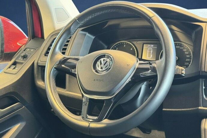 volkswagen-caravelle-diesel-2018-big-16