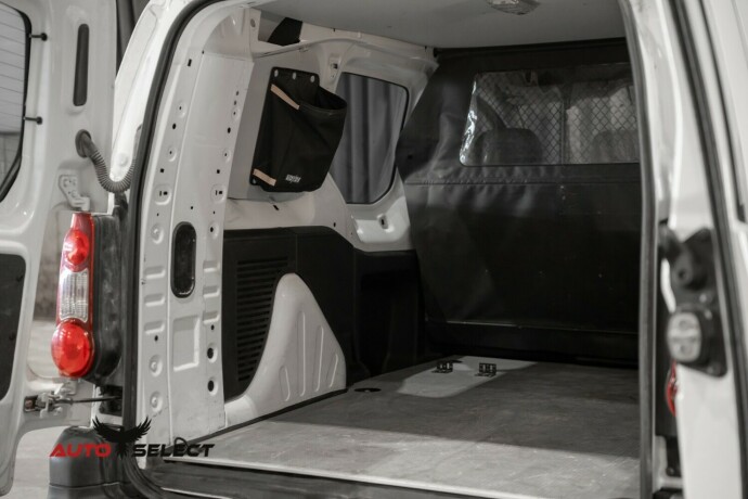 citroen-berlingo-diesel-2013-big-24