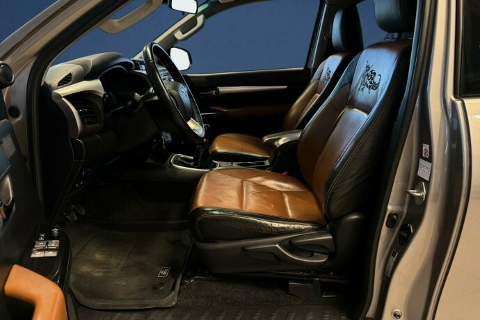 toyota-hilux-diesel-2017-big-12