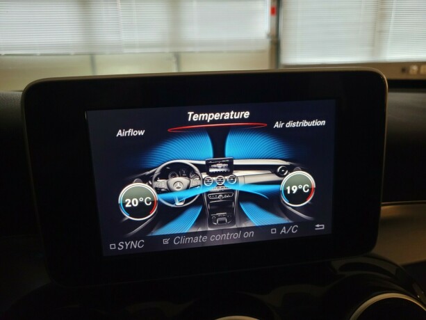 mercedes-benz-c-klasse-bensin-2015-big-30