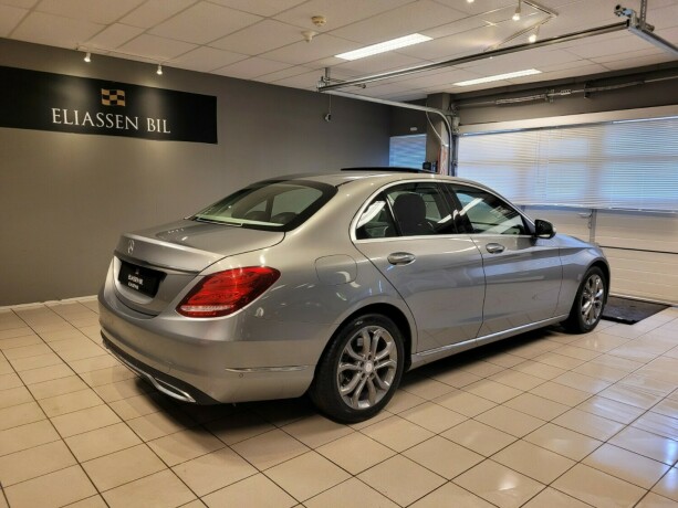 mercedes-benz-c-klasse-bensin-2015-big-4
