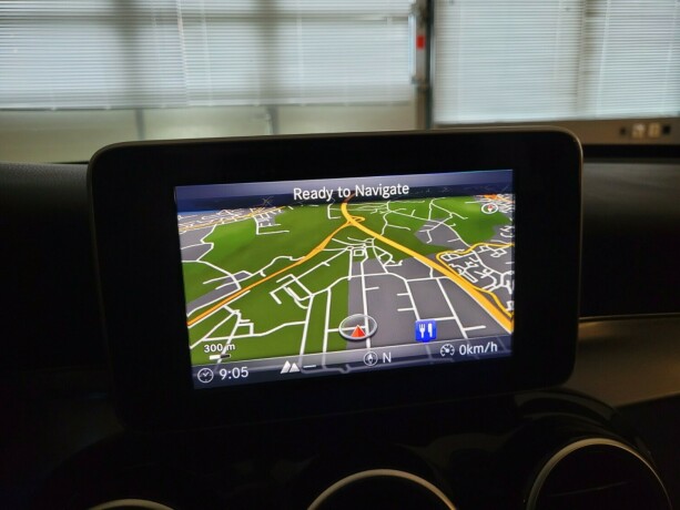 mercedes-benz-c-klasse-bensin-2015-big-28