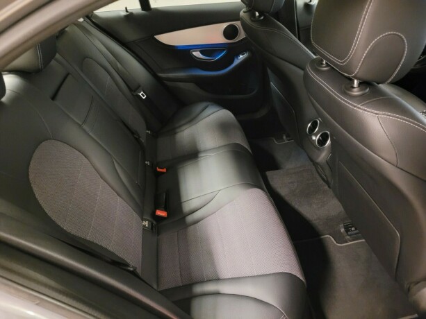 mercedes-benz-c-klasse-bensin-2015-big-18