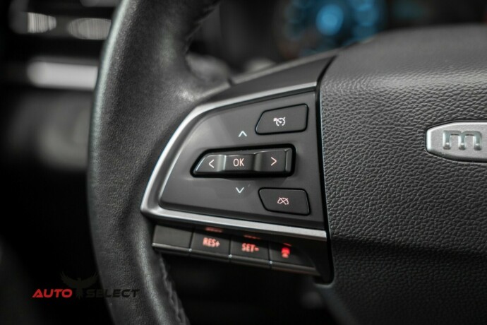 maxus-euniq-6-elektrisitet-2022-big-30