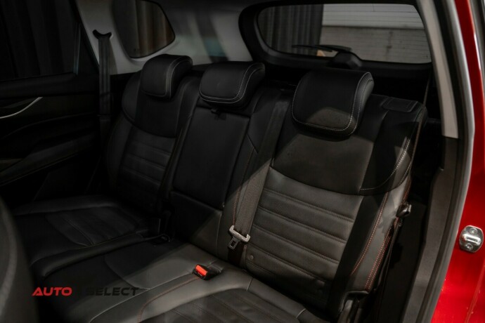 maxus-euniq-6-elektrisitet-2022-big-16