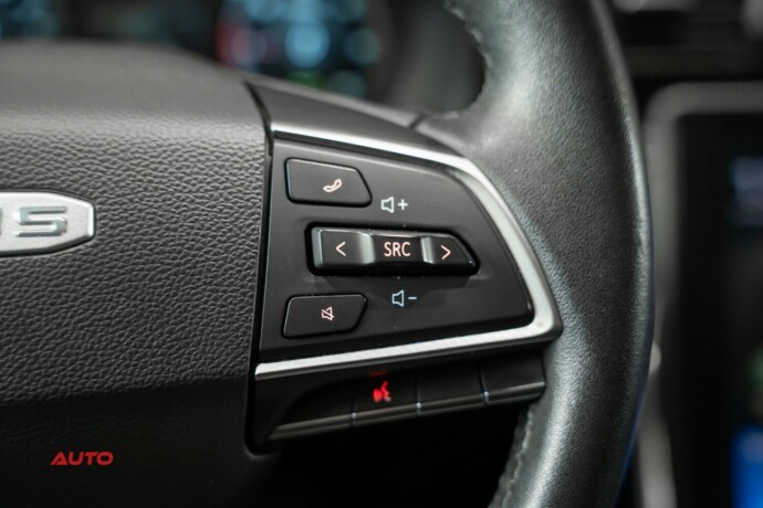 maxus-euniq-6-elektrisitet-2022-big-33