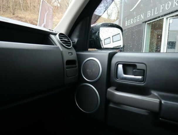 land-rover-discovery-diesel-2007-big-17