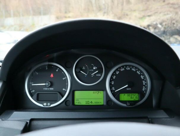 land-rover-discovery-diesel-2007-big-26