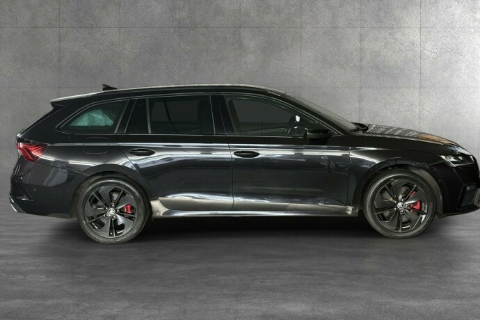 skoda-octavia-rs-elektrisitetbensin-2021-big-7