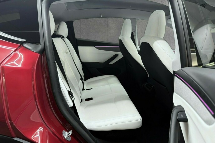 tesla-model-y-elektrisitet-2025-big-29