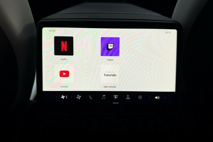 tesla-model-y-elektrisitet-2025-big-35