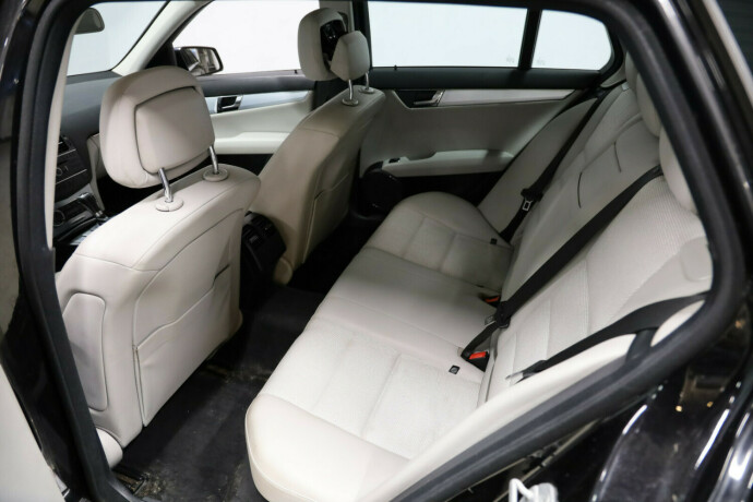 mercedes-benz-c-klasse-diesel-2011-big-11