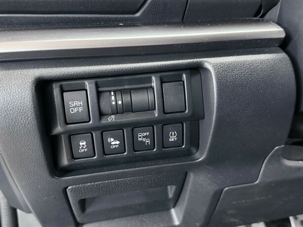 subaru-xv-elektrisitetbensin-2020-big-17