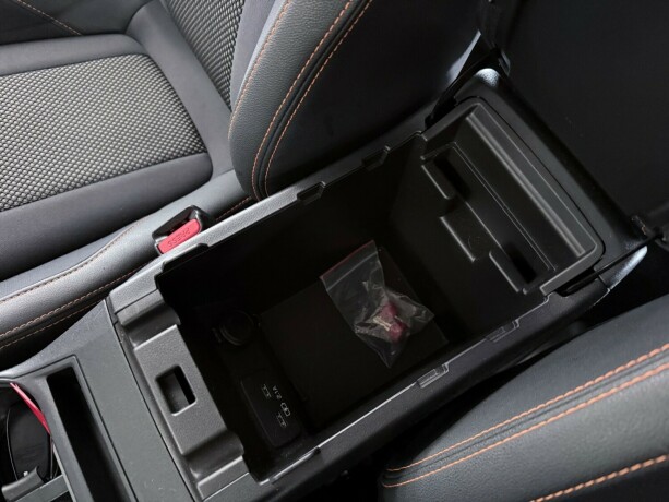 subaru-xv-elektrisitetbensin-2020-big-20