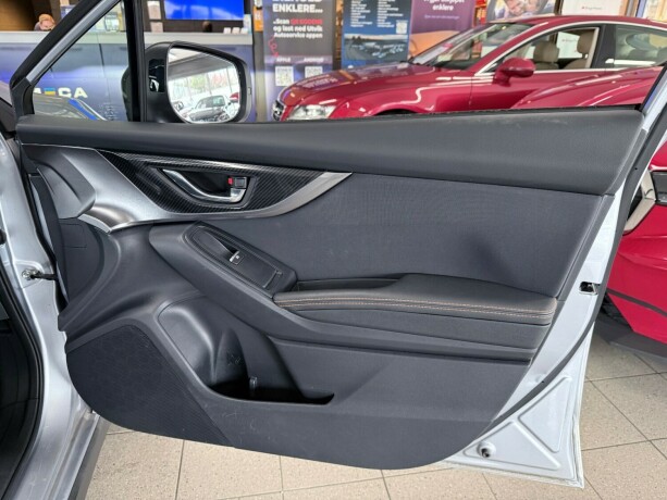 subaru-xv-elektrisitetbensin-2020-big-32