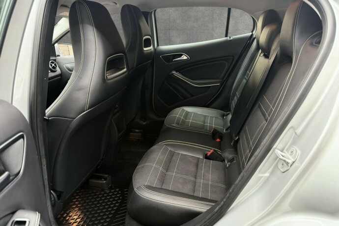 mercedes-benz-gla-diesel-2015-big-27