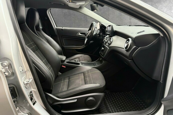 mercedes-benz-gla-diesel-2015-big-24