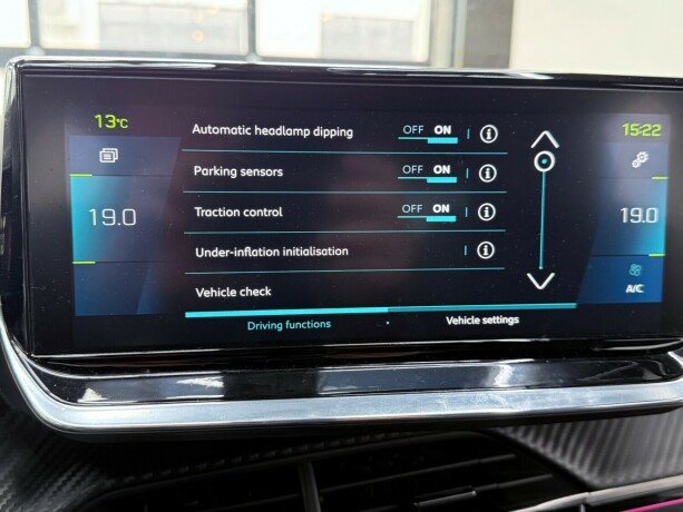 peugeot-2008-elektrisitet-2021-big-22