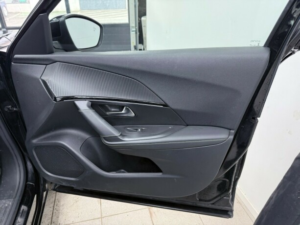 peugeot-2008-elektrisitet-2021-big-27