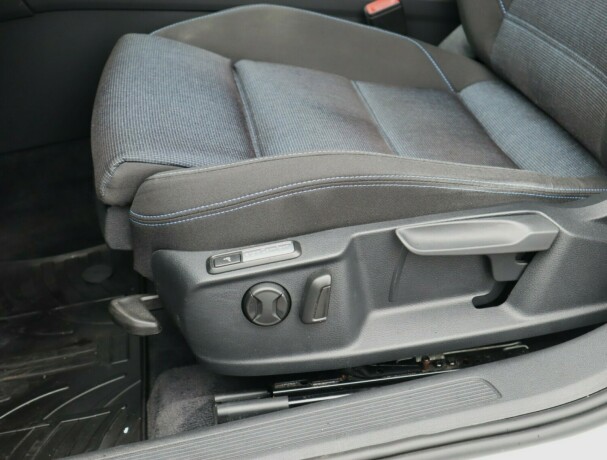 volkswagen-passat-elektrisitetbensin-2016-big-11