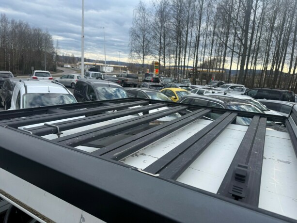 land-rover-defender-diesel-2000-big-32