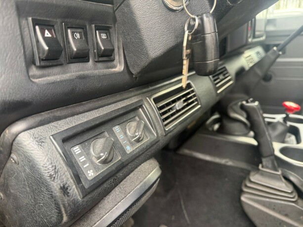 land-rover-defender-diesel-2000-big-31