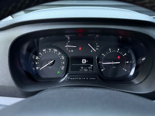 peugeot-expert-diesel-2019-big-14