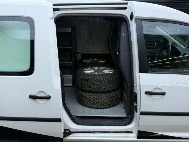 volkswagen-caddy-maxi-diesel-2015-big-20