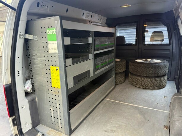 volkswagen-caddy-maxi-diesel-2015-big-23