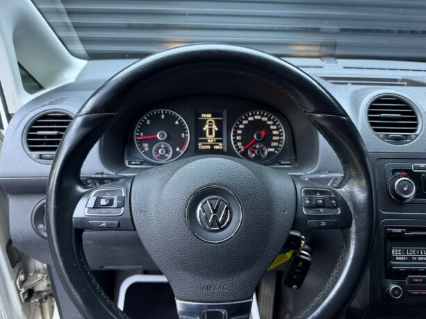 volkswagen-caddy-maxi-diesel-2015-big-12