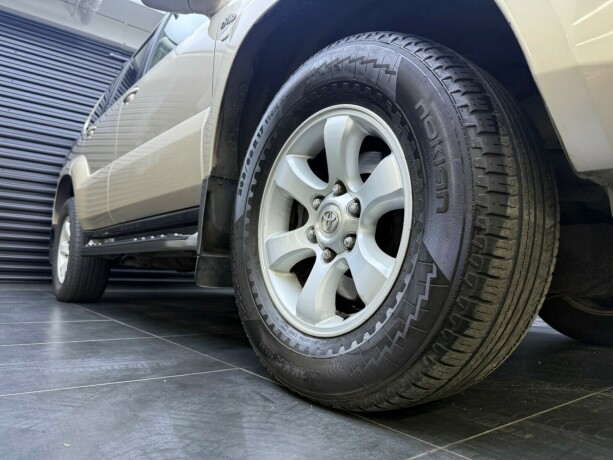 toyota-land-cruiser-diesel-2007-big-7